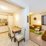 Apartment Altera