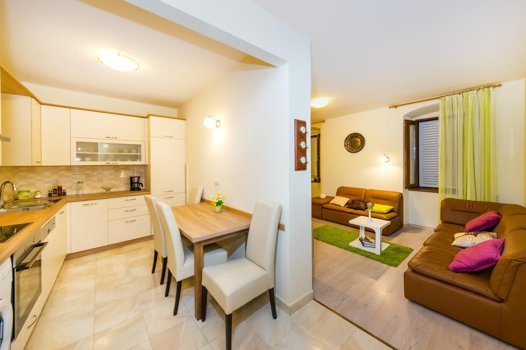 Apartment Altera